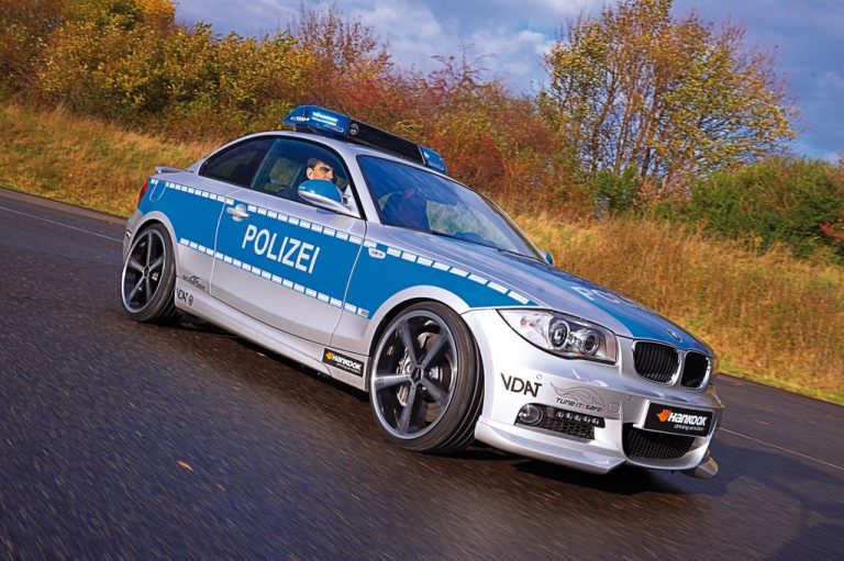 tis-bmw-2010-action-1-1024x681